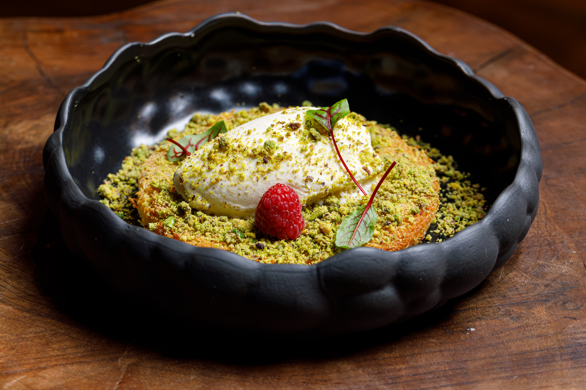 Pistachio kataifi dessert with mascarpone